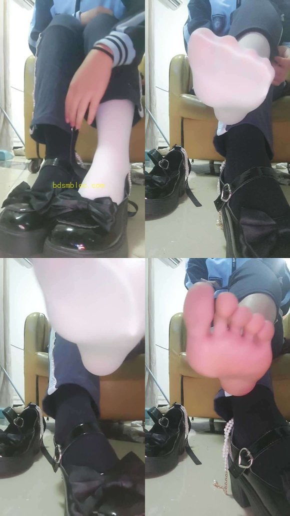 【柠柠S】第一视角老师被发现是贱狗