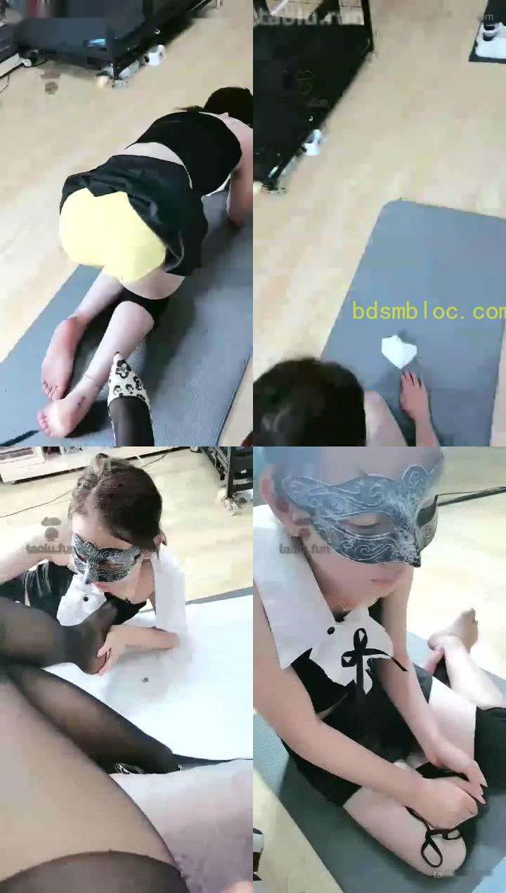 【楚琪】继续小女妹喝圣水，脚喂食