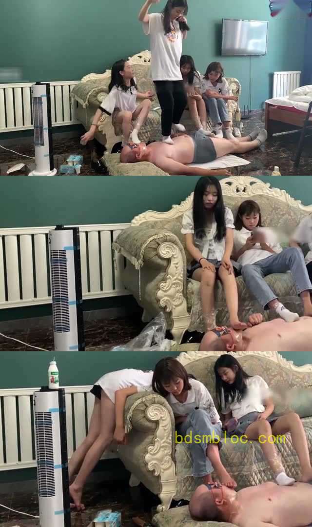 【学生】4女主的臭脚折磨第一弹 全程语言羞辱