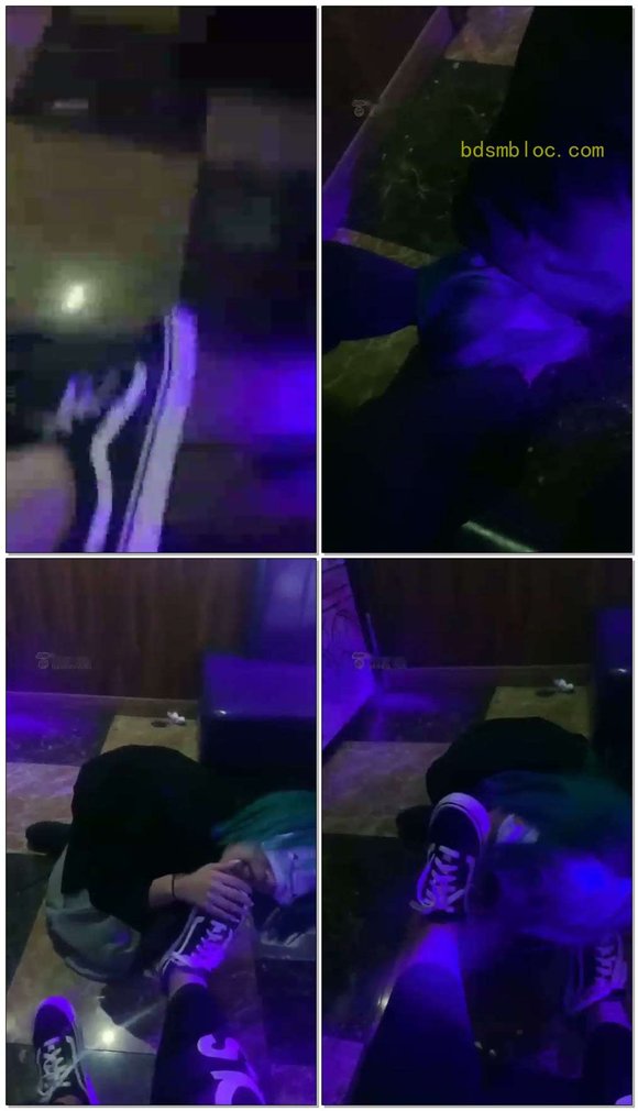 【女M安蔓】两个萝莉素人歌厅玩我-5分半