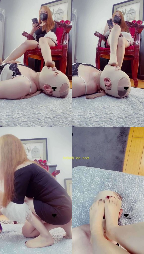 【魔鬼天使】高跟肉丝踩脚垫狗
