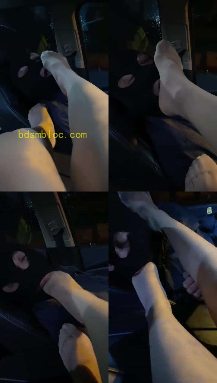 【巴莉女王】诱惑司机强制深喉