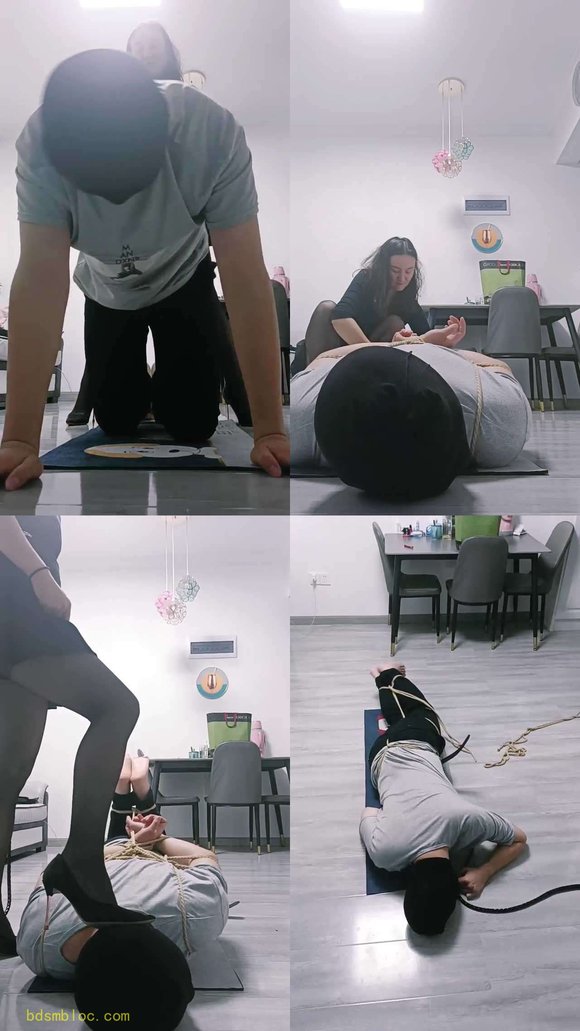 【飞扬女王】转胯骑马耳光捆绑踩