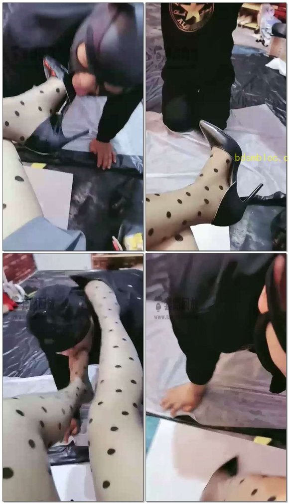 【美柠S】玩狗50多老狗半夜犯溅来舔脚脚
