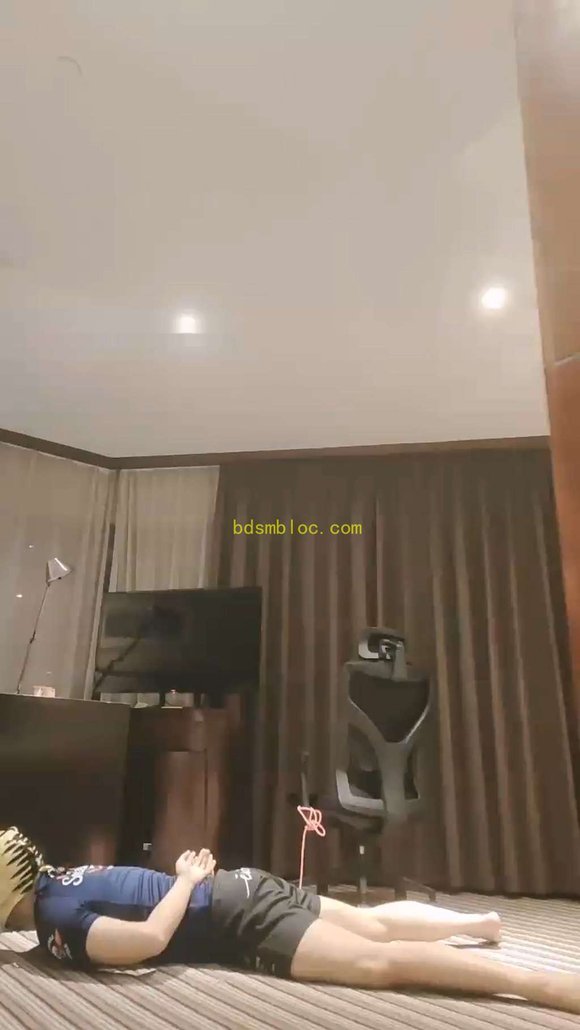 【丫丫】踢踢踢
