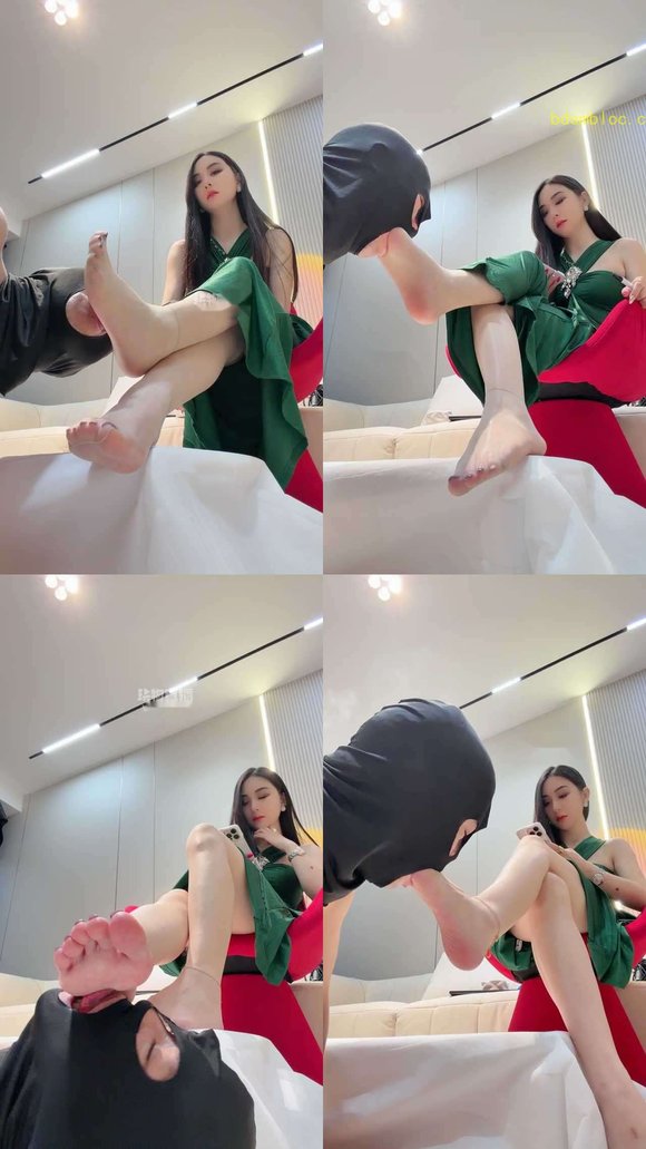 【深圳风吟殿下s】TJ肉丝裸足舌盛宴