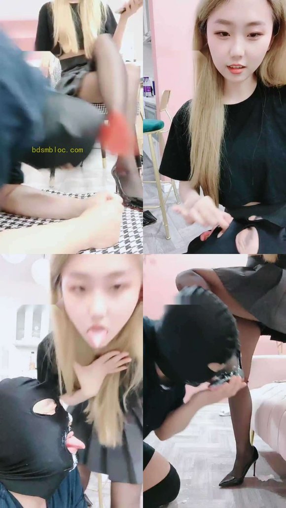 【一茶】美女主播黑色脚下狗