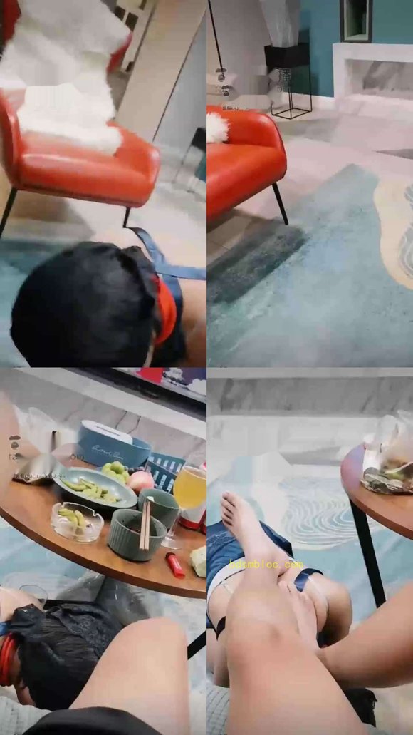 【温柔的教父】母狗侍奉夜宵，看电影