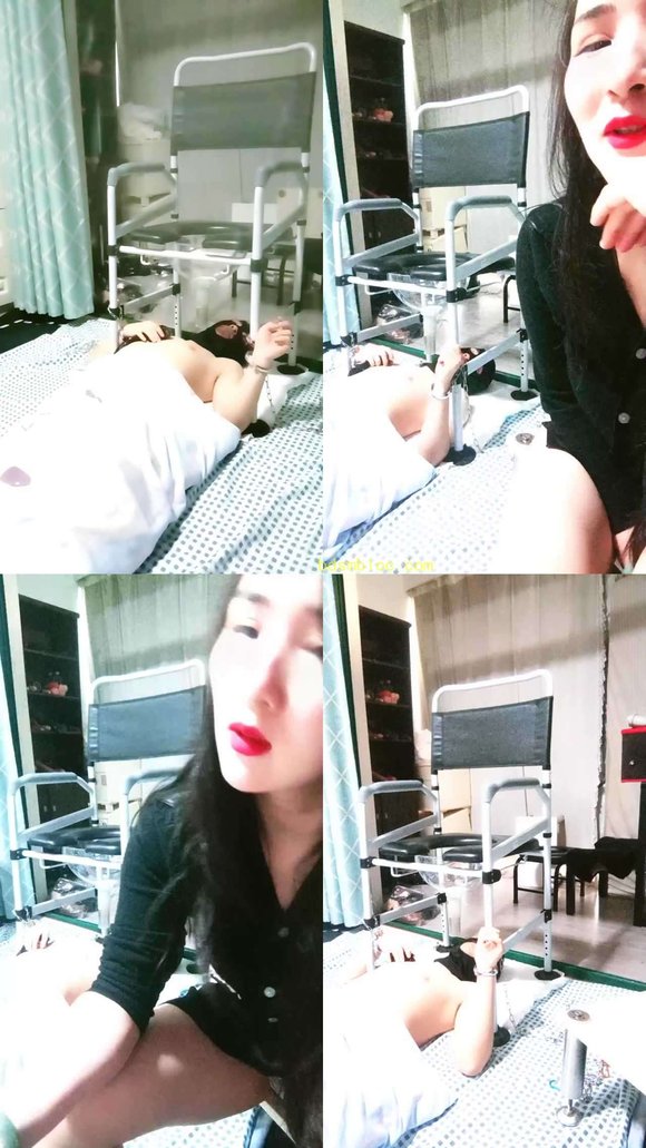 【上海女王白狐】躺好吃屎
