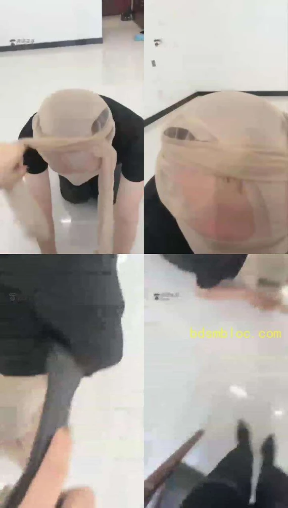 【斯文妖精】头套丝袜拜主被羞辱