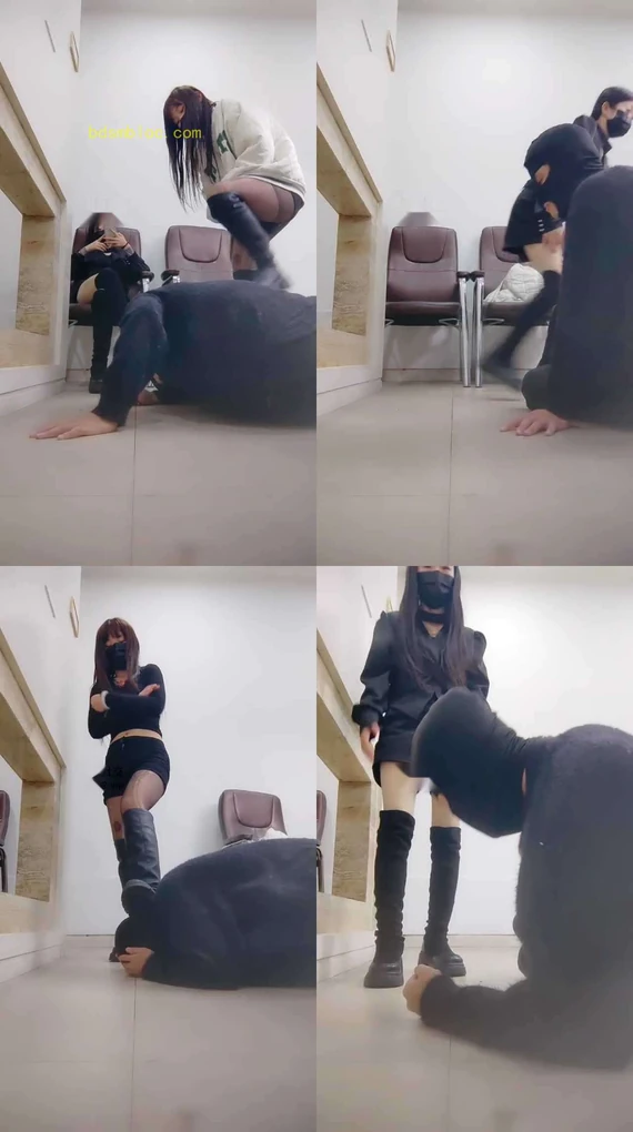 【女生也能很暴力】双S-学生小主暴力虐打老师狗