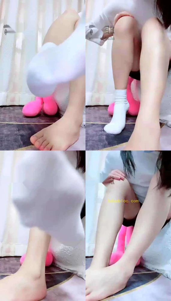 【乔乔S】第一视角裸足红绿灯