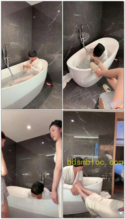 【泡芙S】带素人朋友一起把贱狗的头泡在浴缸里感受窒息