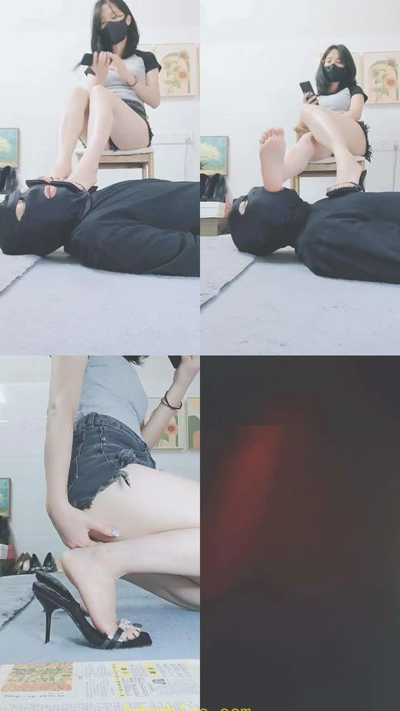 【灵竹】高跟裸足踩脚垫/转胯/坐脸窒息